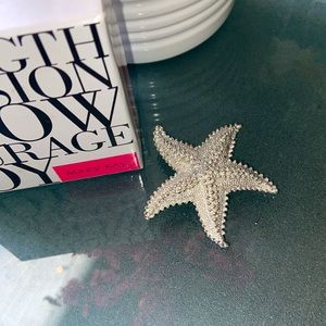 StarShell Brooch